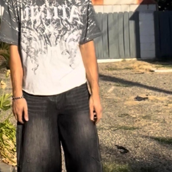 SOLD - Picture 2 of 4